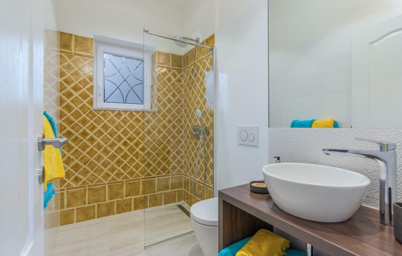 New!!! New Riva Luxury One - With Sunny Terrace & Big Garden * Porec